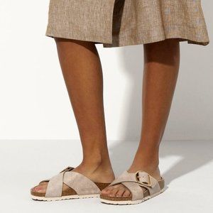 Birkenstock Beige Sandals